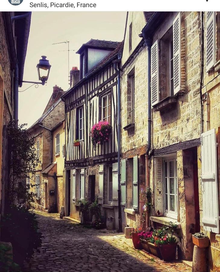 Wisteria Cottage Fleurines Dış mekan fotoğraf